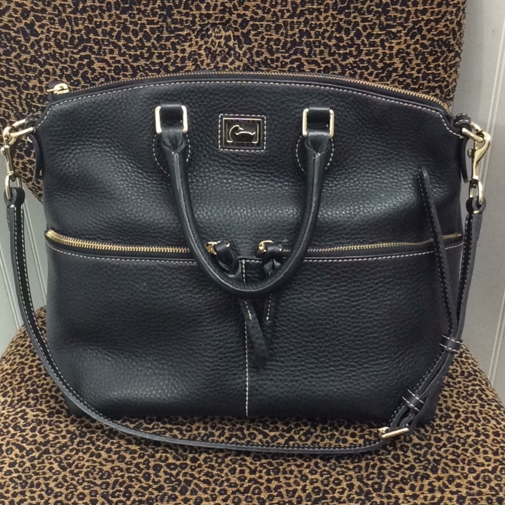 Dooney & Bourke Handbag